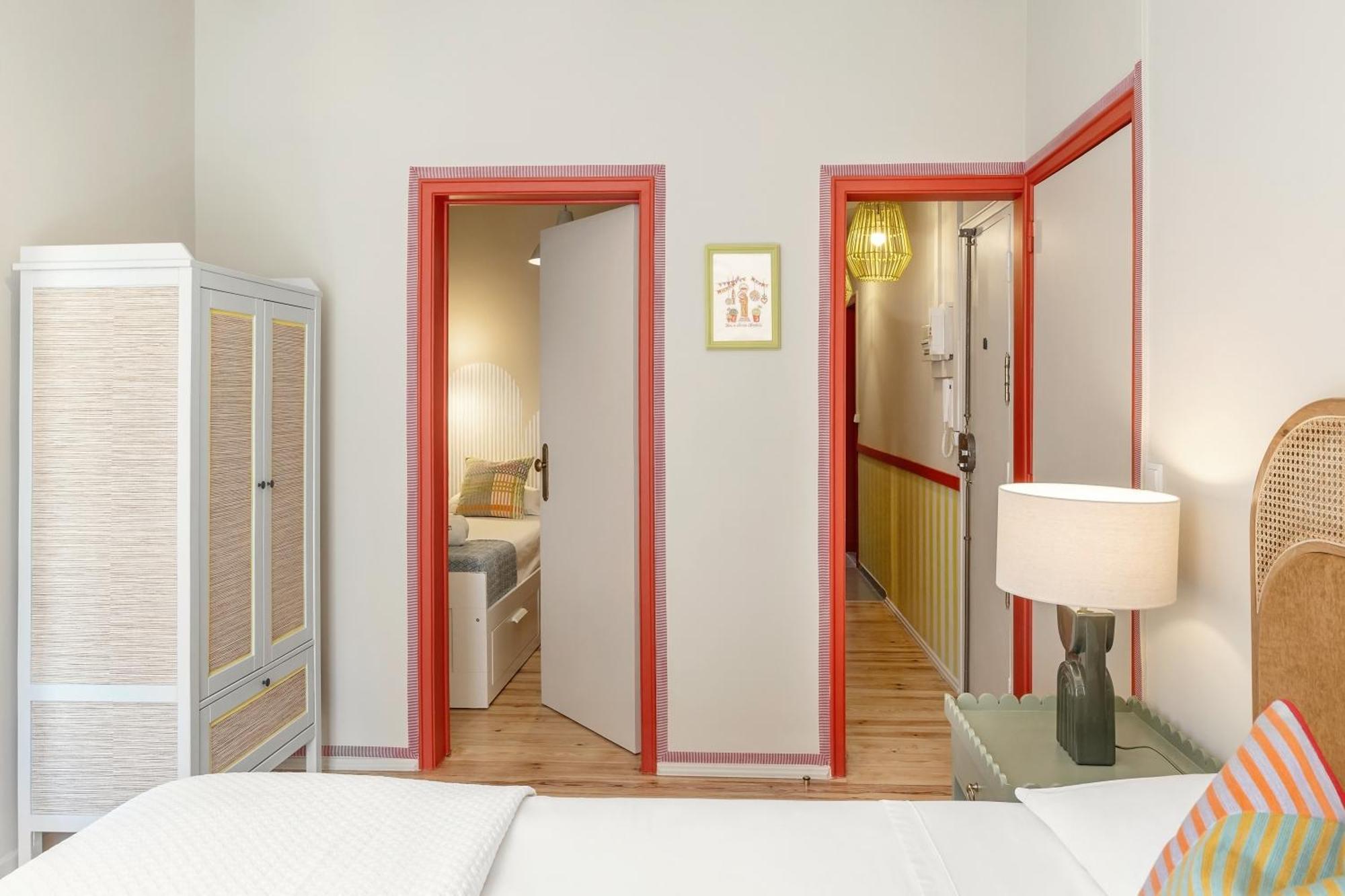 The Traditional Arts Memoir, Downtown Flat With Balcony And Comfort * Lissabon